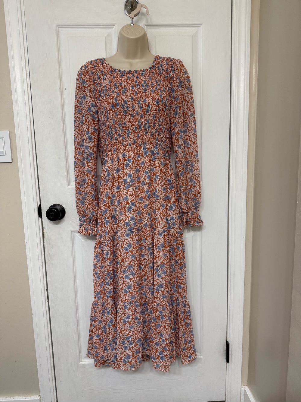 Carly Jean Los Angeles Floral Smocked Midi Dress Blue Rust Boho Small - Picture 2 of 13